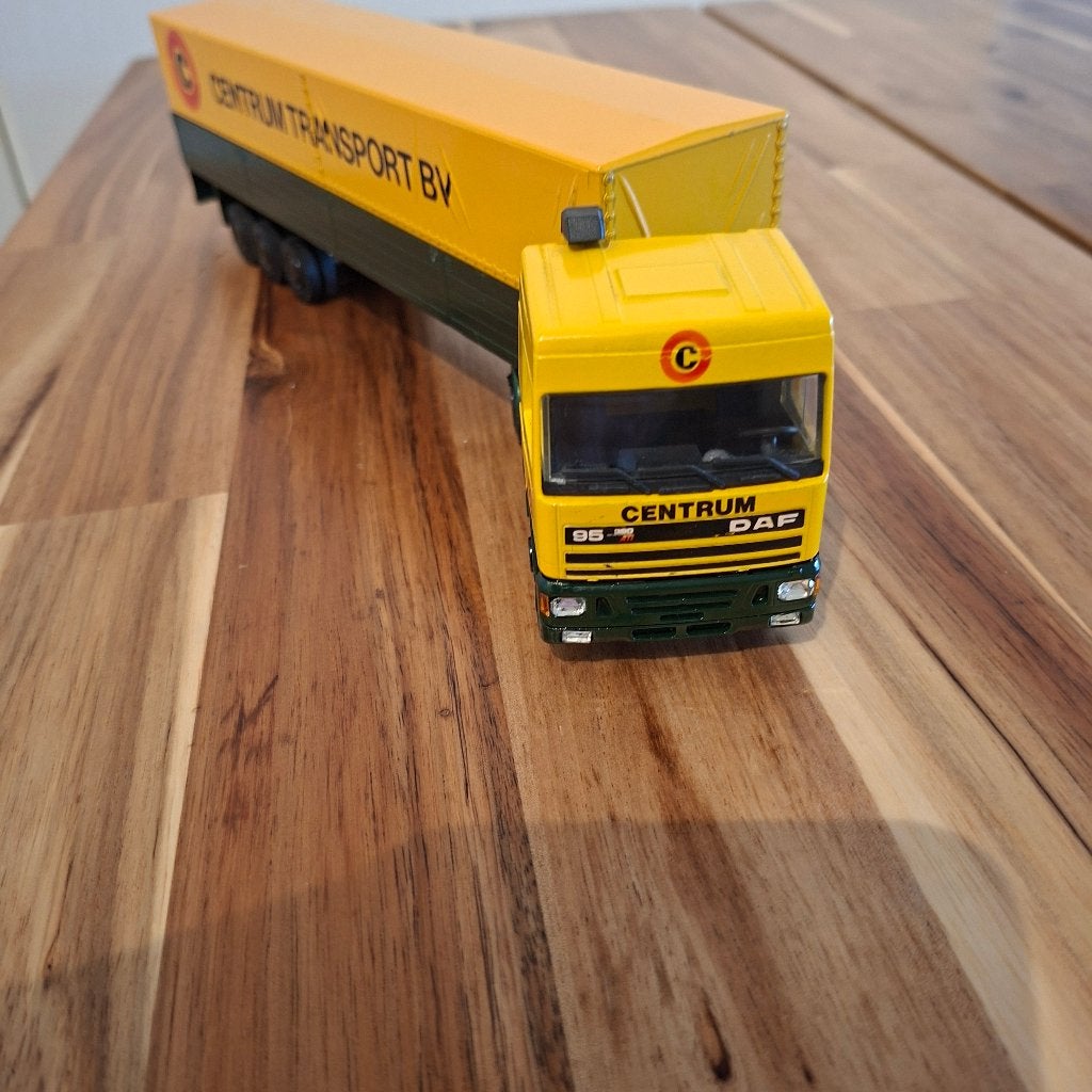 DAF 95 XF  SP.CAB Centrum Transport BV VALKENSWAARD.DIV DAF., Ophalen of Verzenden, Zo goed als nieuw, Bus of Vrachtwagen, Lion Toys