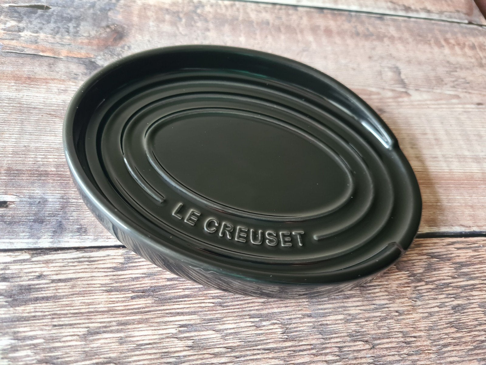 Le Creuset Oval Spoon Black Onyx nieuw lepelhouder, Le Creuset, Overige typen, Nieuw, Ophalen of Verzenden