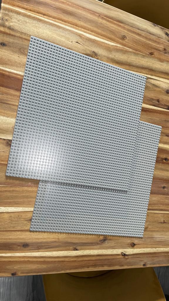 2x LEGO Grondplaat 48x48 Licht Blauwgrijs (Gebruikt), Ophalen of Verzenden, Gebruikt