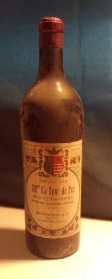 Oude Fles Chateau Tour De Pez - Saint-Estephe - 1964, Verzamelen, Frankrijk, Ophalen of Verzenden, Zo goed als nieuw, Rode wijn