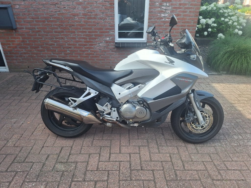 Nette en goed onderhouden Honda VFR 800X crossrunner 2011, Motoren, Motoren | Honda, 4 cilinders, Motorrijbewijs A, Gebruikt, Particulier