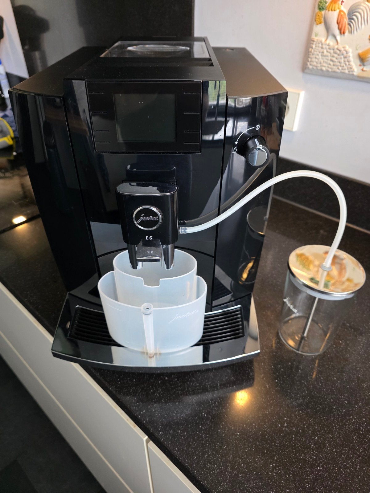 Jura E6 pianoblack espressomachine - november 2025, Ophalen, Espresso apparaat, Koffiebonen, Zo goed als nieuw