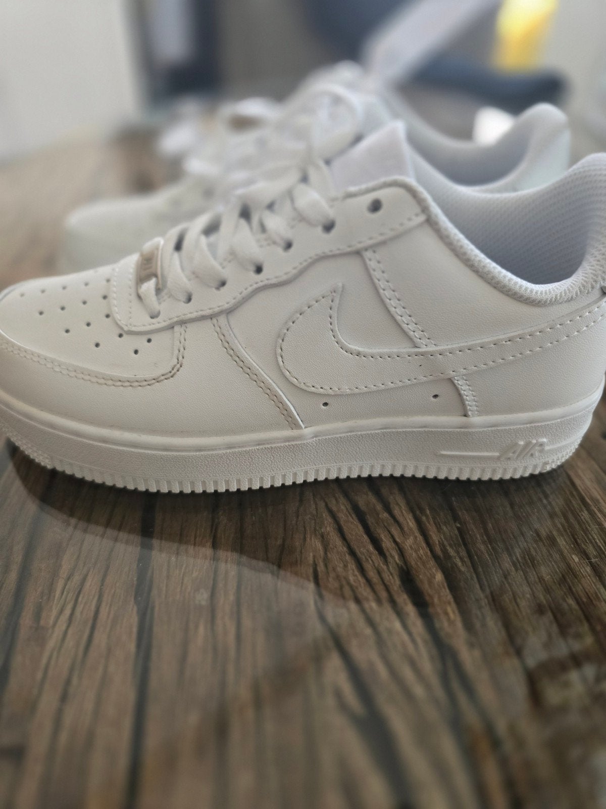 Nike Air Force 1 Low Wit - Maat 37.5, Wit, Nike, Nieuw, Ophalen of Verzenden