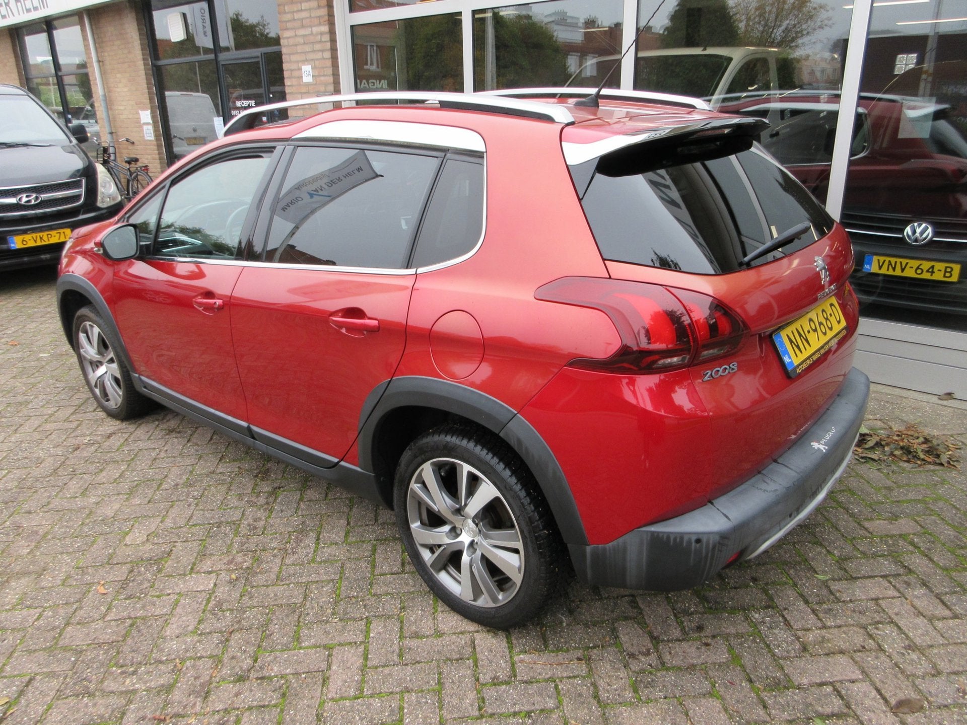 Peugeot 2008 1.2 PureTech Allure Airco / bluetooth, Auto's, Voorwielaandrijving, Stof, Origineel Nederlands, Bedrijf