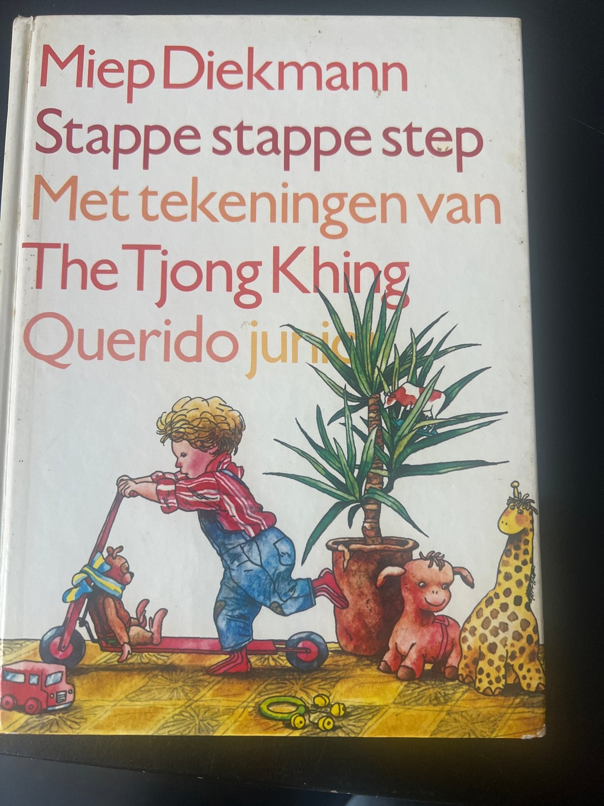 Stappe stappe step - M. Diekmann & The Tjong Khing, Ophalen of Verzenden, Gelezen, Fictie algemeen