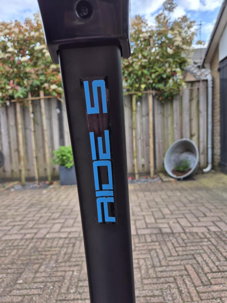 Fitbike Ride 5 hometrainer, Ophalen, Overige materialen, Zo goed als nieuw, Benen