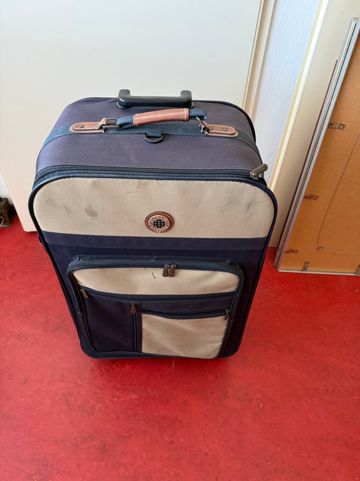 Reiskoffer met wieltjes en uitschuifbare handgreep, Sieraden, Tassen en Uiterlijk, Tassen | Reistassen en Weekendtassen, 40 tot 60 cm