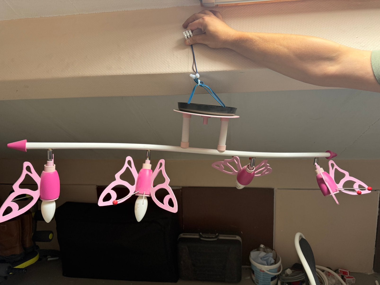 Roze kinderlamp met vlinders 4lampen, Ophalen, Gebruikt