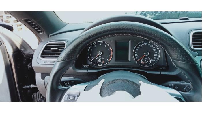 Stuurwiel van een Volkswagen Scirocco, Auto-onderdelen, Gebruikt, -, Volkswagen, -