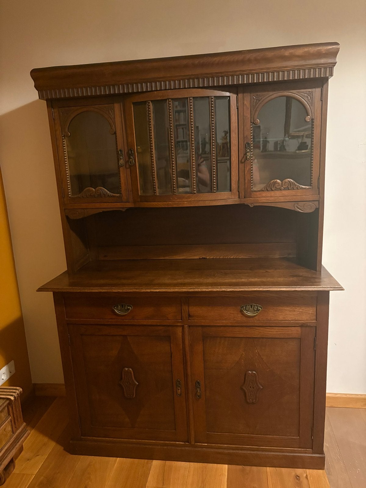 Antieke Houten Buffetkast - 180x130x50 cm, Ophalen