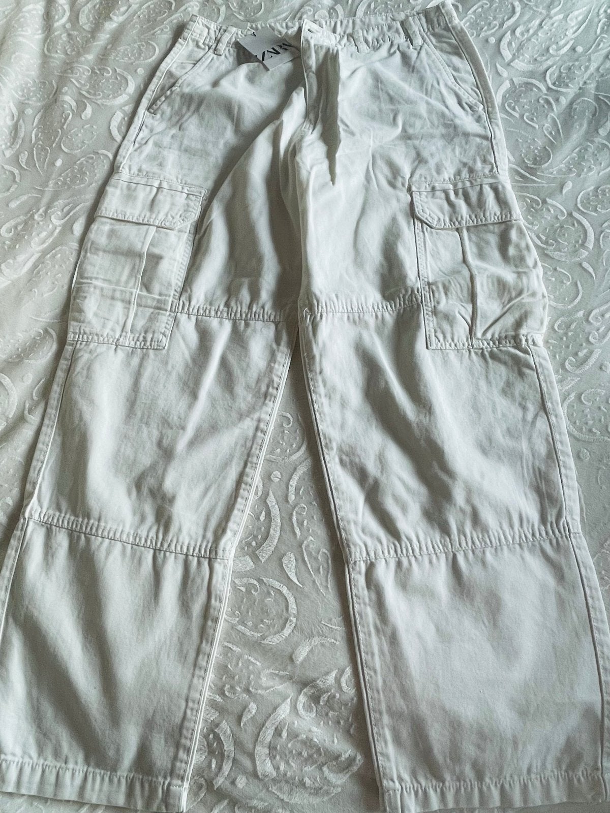 Zara Straight Fit Cargo Broek Maat 44 - Nieuw met kaartje, Kleding | Heren, Ophalen of Verzenden, Nieuw, Overige maten, Wit