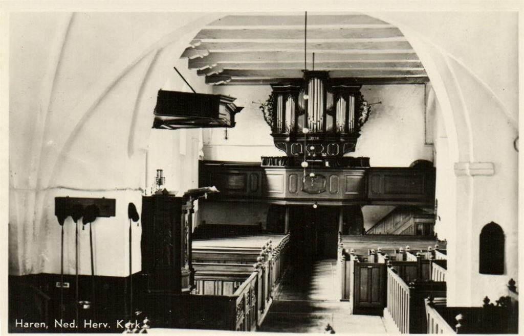 Haren, Ned. Herv. Kerk - interieur - ongelopen, Ophalen of Verzenden, 1940 tot 1960, Ongelopen, Groningen