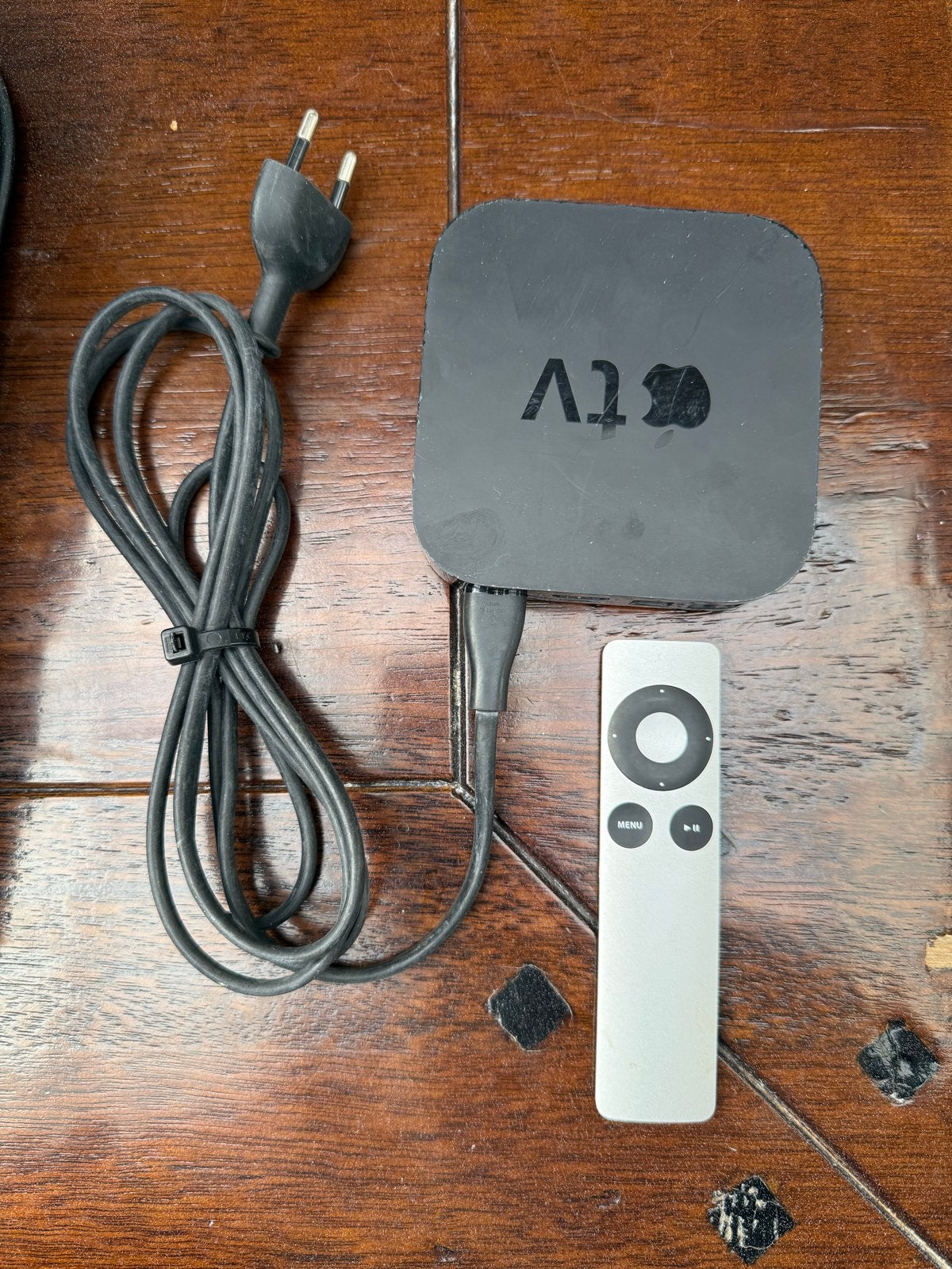 Apple TV 3e generatie (A1469) met afstandsbediening, Ophalen of Verzenden, Gebruikt, HDMI, Zonder harde schijf