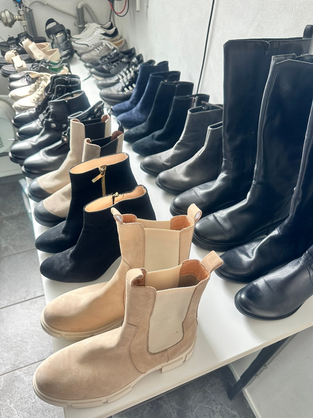 Pakket dames schoenen en laarzen 17 paar mt  36 t/m 41 leer, Ophalen of Verzenden, Zo goed als nieuw