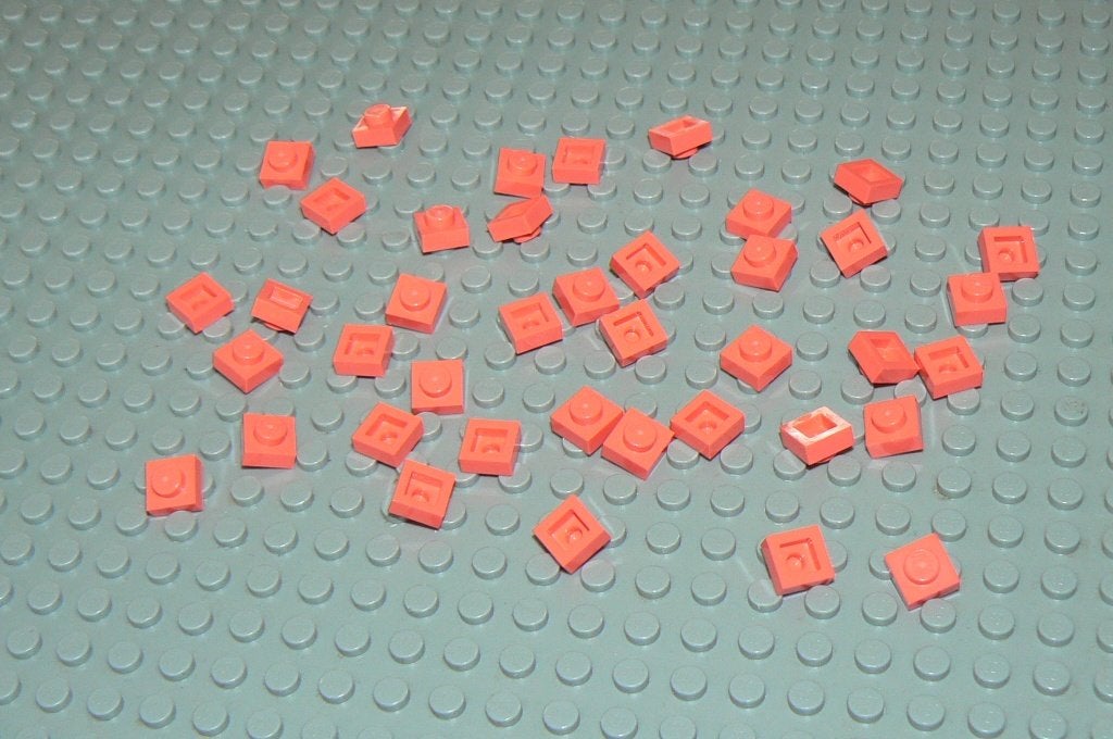 L136 Plaatjes 1x1 coral 40 st., Ophalen of Verzenden, Nieuw, Losse stenen, Lego