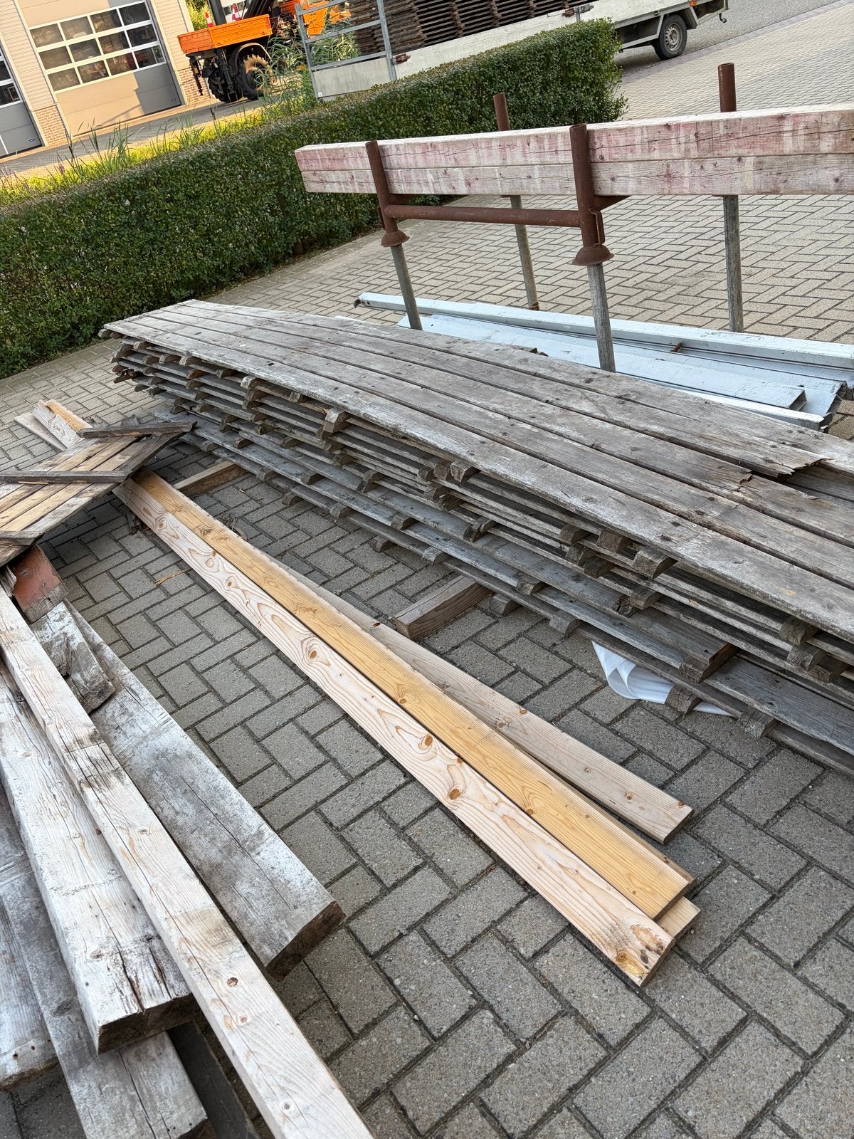 Vlondervloer, Doe-het-zelf en Verbouw, Hout en Planken, Gebruikt, 25 tot 50 mm, Grenen, 200 tot 250 cm