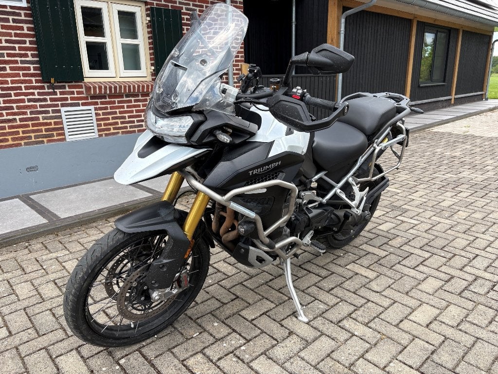 Triumph Tiger 1200 Rally Explorer 2023 Snowdonia, Motoren, Motoren | Triumph, Particulier, Toermotor, meer dan 35 kW, 3 cilinders