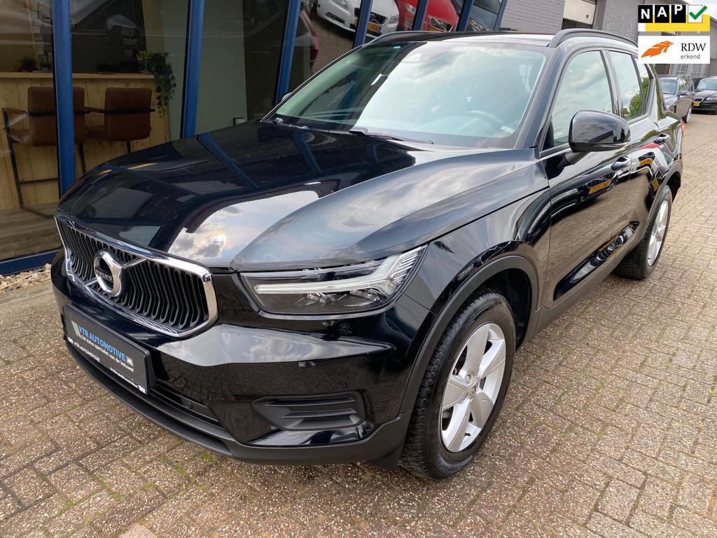 Volvo XC40 1.5 T3 155PK NAVI / BLUETOOTH / PDC, Voorwielaandrijving, Stof, Gebruikt, Zwart