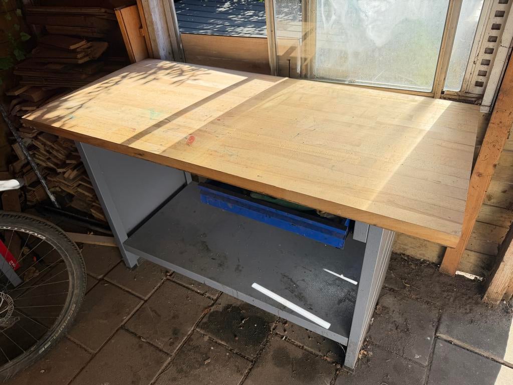 2xIndustriële werkbank massiefbeuken+metalen werkblad 150x70, Ophalen, Gebruikt