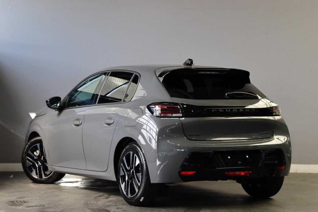 Peugeot 208 1.2 Hybrid 110 e-DCS6 Allure 2+6 Jaar garantie, Auto's, Peugeot, 12 maanden, 1195 kg, Euro 6, 1199 cc