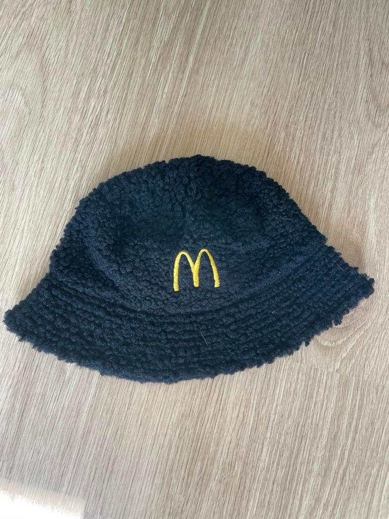 Mcdonalds bucket hat, Ophalen of Verzenden, Nieuw, One size fits all, Hoed