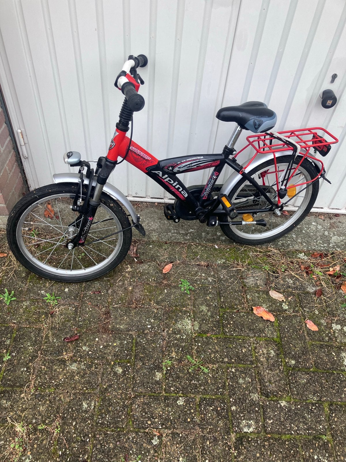 Alpina kinderfiets 20 inch - Zo goed als nieuw, Fietsen en Brommers, Ophalen, Zo goed als nieuw, Terugtraprem, 16 tot 20 inch