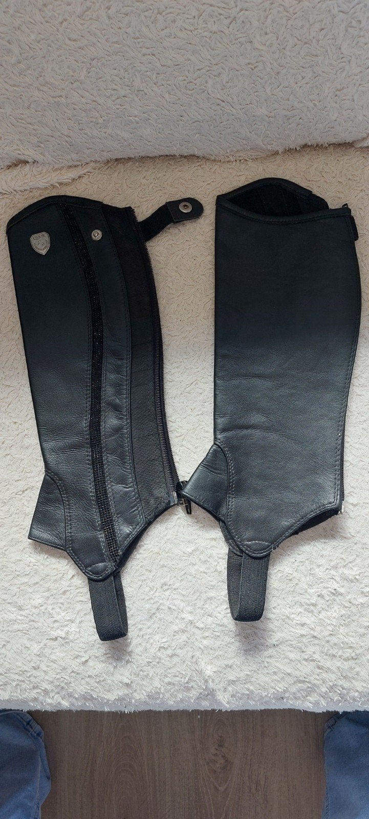 quur chaps xs kind.leer z.g.a.n.!, Dieren en Toebehoren, Ophalen, Kinderen, Zo goed als nieuw, Quur