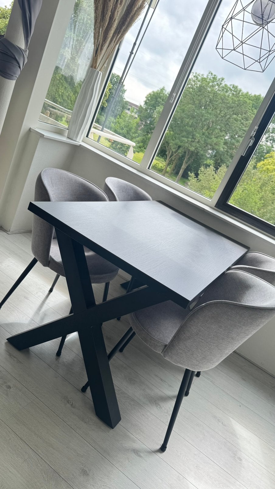 Nette eettafel + stoelen, Ophalen, Teakhout, 50 tot 100 cm, Zo goed als nieuw