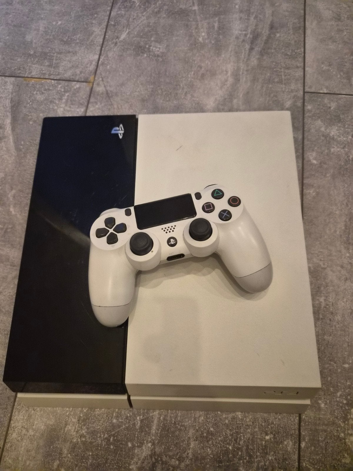 PlayStation 4 Original met controller, Spelcomputers en Games, Spelcomputers | Sony PlayStation 4, Ophalen of Verzenden, Gebruikt
