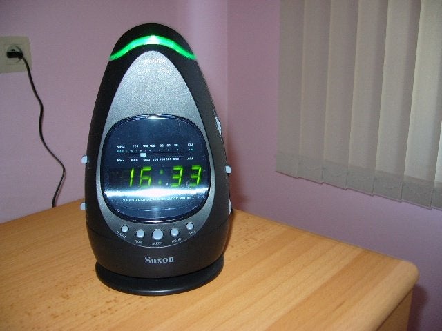 Nieuw verpakte klokradio/wekkerradio/wekker, Stil uurwerk, Analoog, Nieuw, Ophalen of Verzenden
