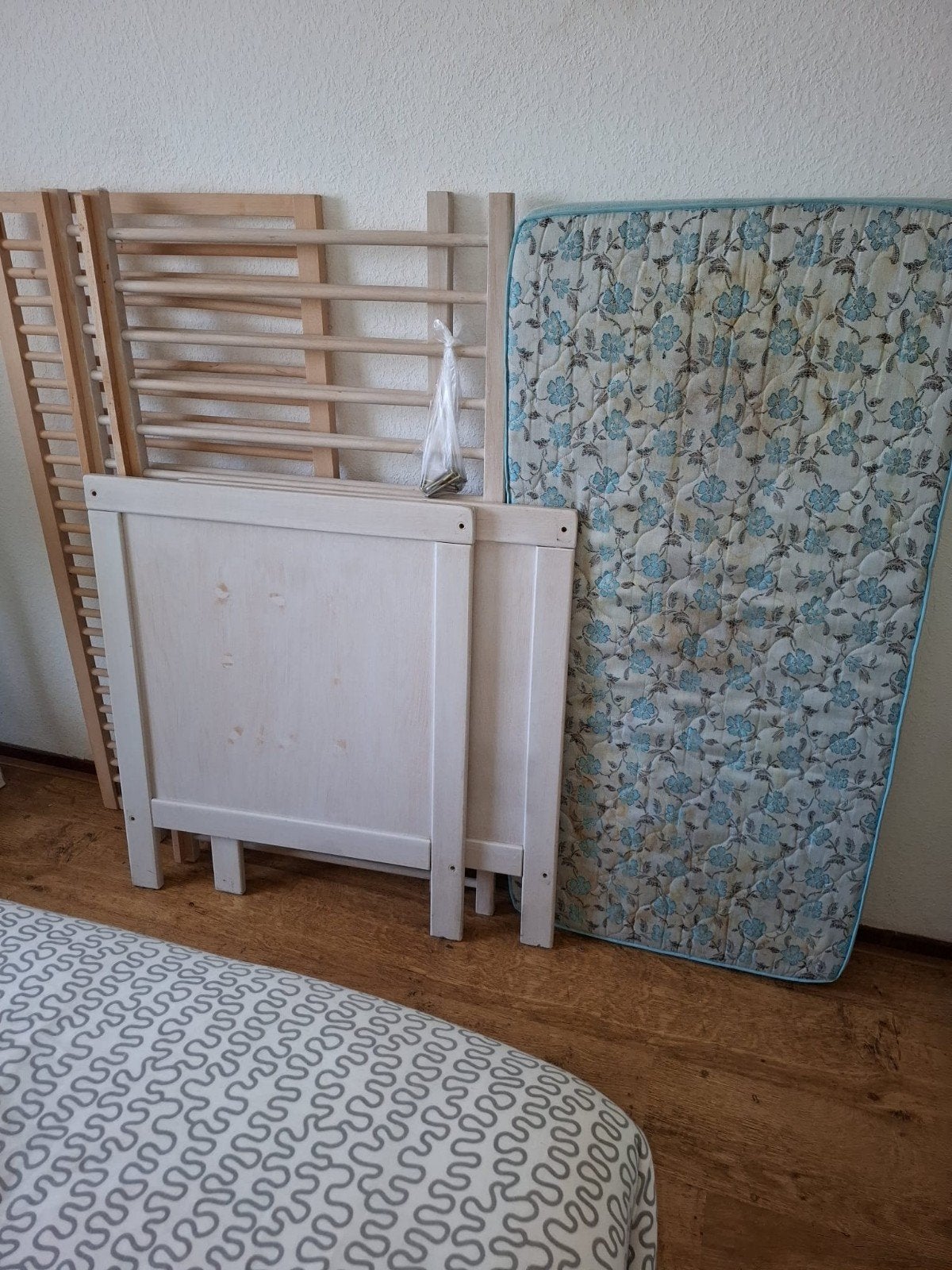 Ledikant met matras, Ophalen, Gebruikt, Ledikant