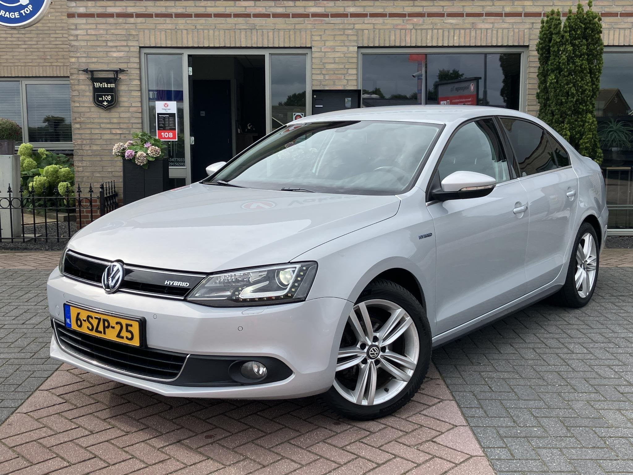 Volkswagen Jetta 1.4 TSI Hybrid Highline | Navi | Xenon | 10, Auto's, Stof, Gebruikt, 4 cilinders, Origineel Nederlands