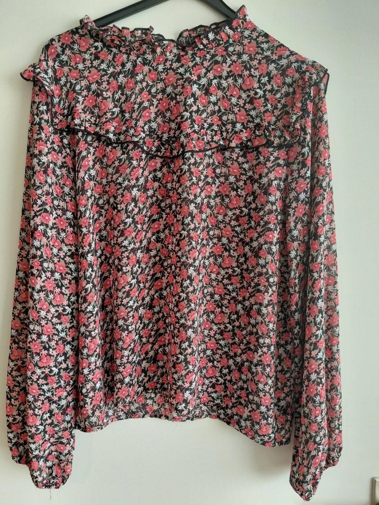 Top XL zwart met rode bloem, Overige kleuren, Maat 46/48 (XL) of groter, Ophalen of Verzenden, Zo goed als nieuw