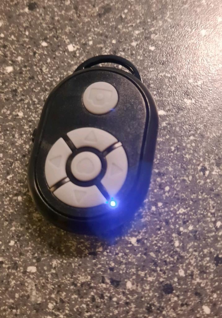 Nieuwe Bluetooth Afstandsbediening voor Telefoon/Apparaat, Ophalen of Verzenden, Nieuw, Overige typen