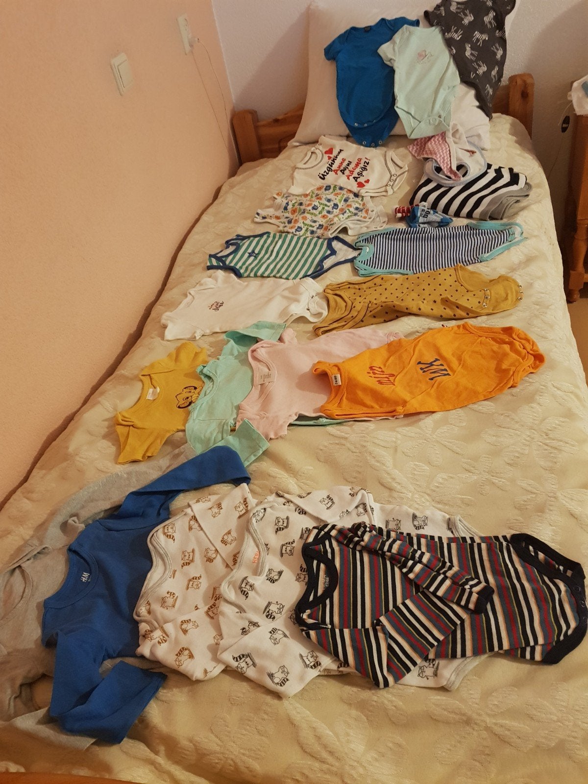 Grote set babykleding: rompertjes, broekjes en meer, Kinderen en Baby's, Ophalen of Verzenden, Gebruikt, Diverse merken, Jongetje of Meisje