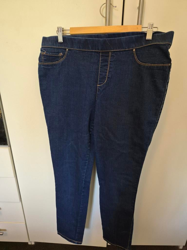 Donkerblauwe jegging maat 42, Blauw, Overige jeansmaten, Nieuw, Ophalen of Verzenden