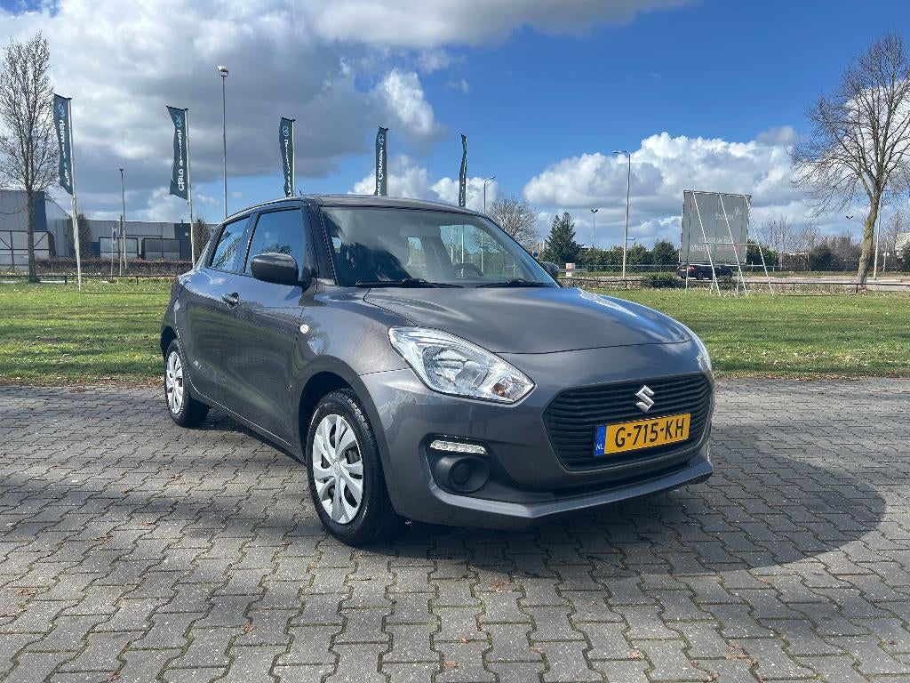 Suzuki Swift 1.2 Dualjet 90pk 2019 | NAP | Airco | Bluetooth, Voorwielaandrijving, Stof, 400 kg, Swift
