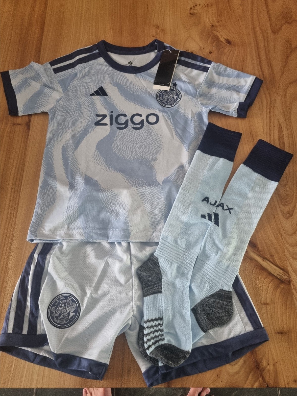 Ajax uit 2026/2027 Maten 116T/M 152, Maat XS of kleiner, Ophalen of Verzenden, Nieuw, Set