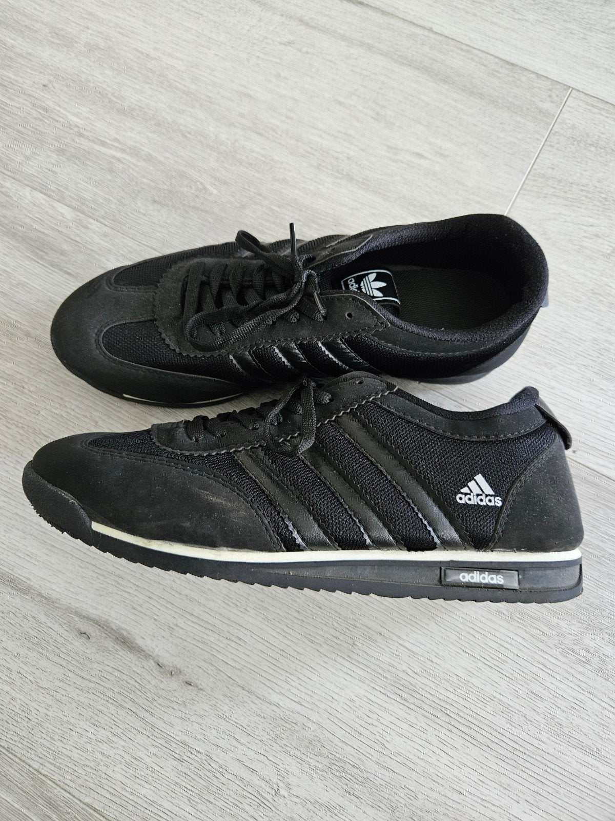 Adidas sneaker zwart mt 41 zgan, Zwart, Ophalen of Verzenden, Zo goed als nieuw, Adidas