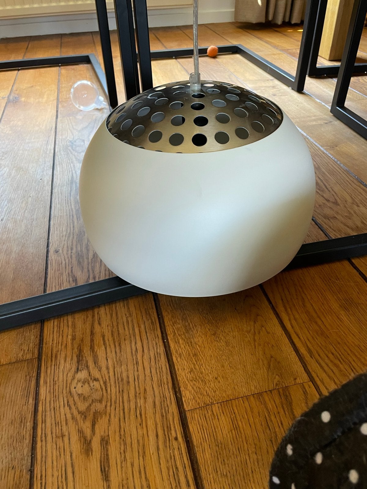 Vintage Space Age Hanglamp Bolvormig Wit - Massive, Huis en Inrichting, Lampen | Hanglampen, Ophalen of Verzenden, Gebruikt, Metaal