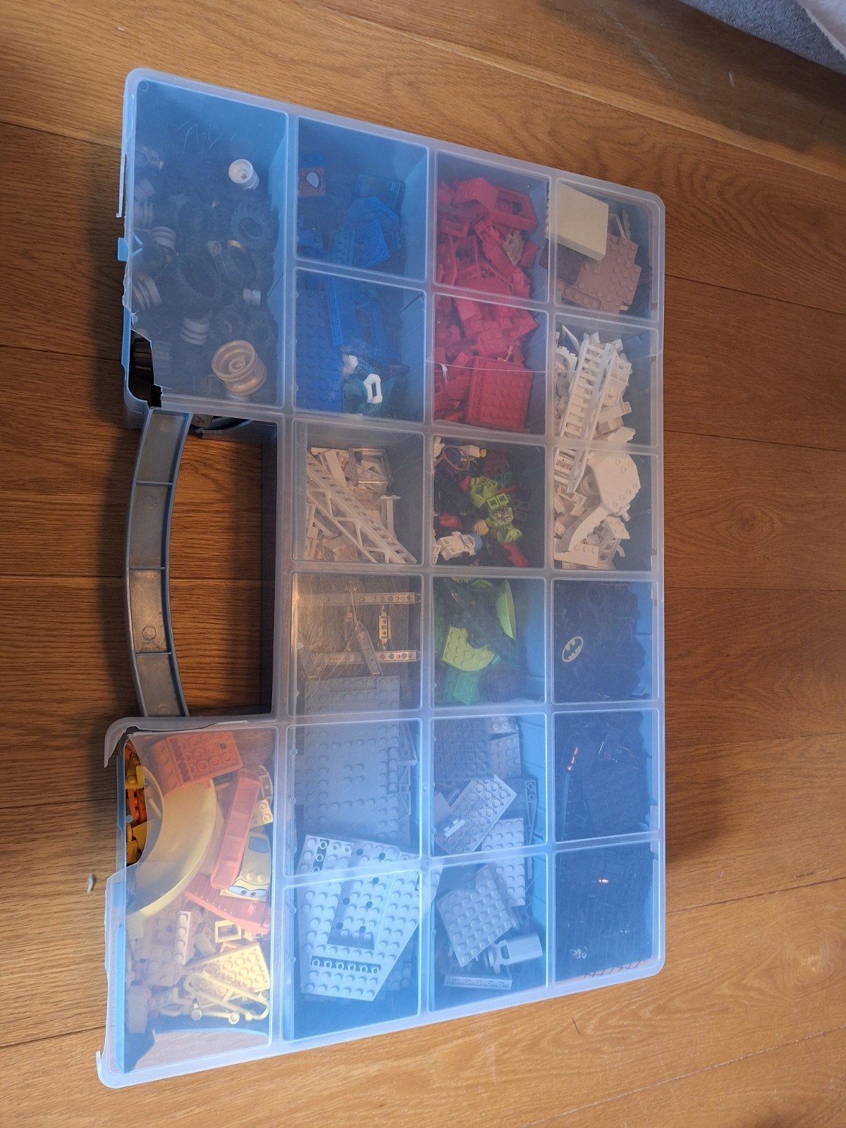 Lego doos met gesorteerde stenen in zeer goede staat, Kinderen en Baby's, Speelgoed | Duplo en Lego, Inclusief doos, Lego, Ophalen of Verzenden