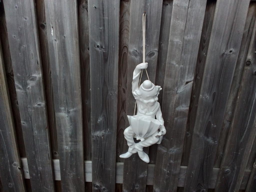 Witte Keramische Clown Hanger met Bloempot, Ophalen of Verzenden, Zo goed als nieuw