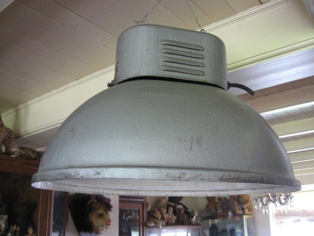 Vintage Industriële Poolse "U-Boot" Hanglamp (1971) -, Gebruikt, Metaal, Industrieel, E27 (groot)