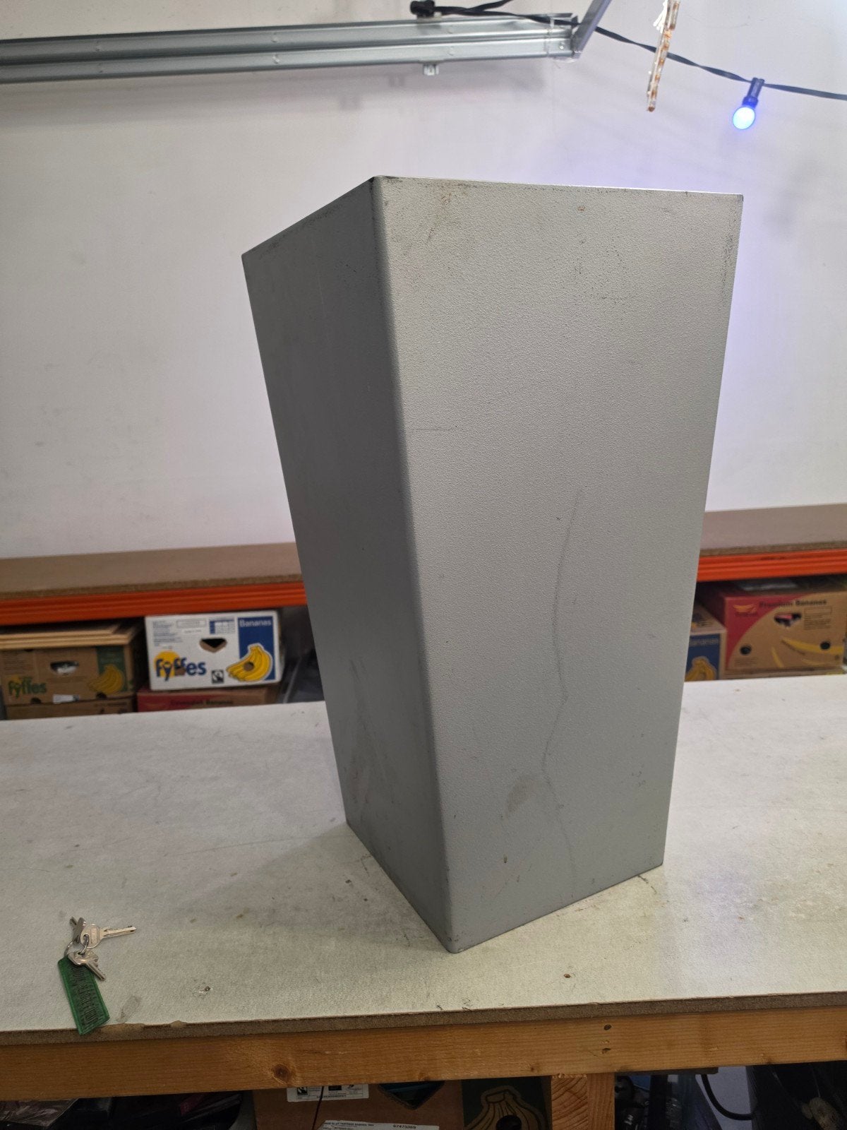 2 x Grijze bloempot/plantenbak - Gebruikt, Kunststof, Gebruikt, Minder dan 60 cm, Ophalen of Verzenden