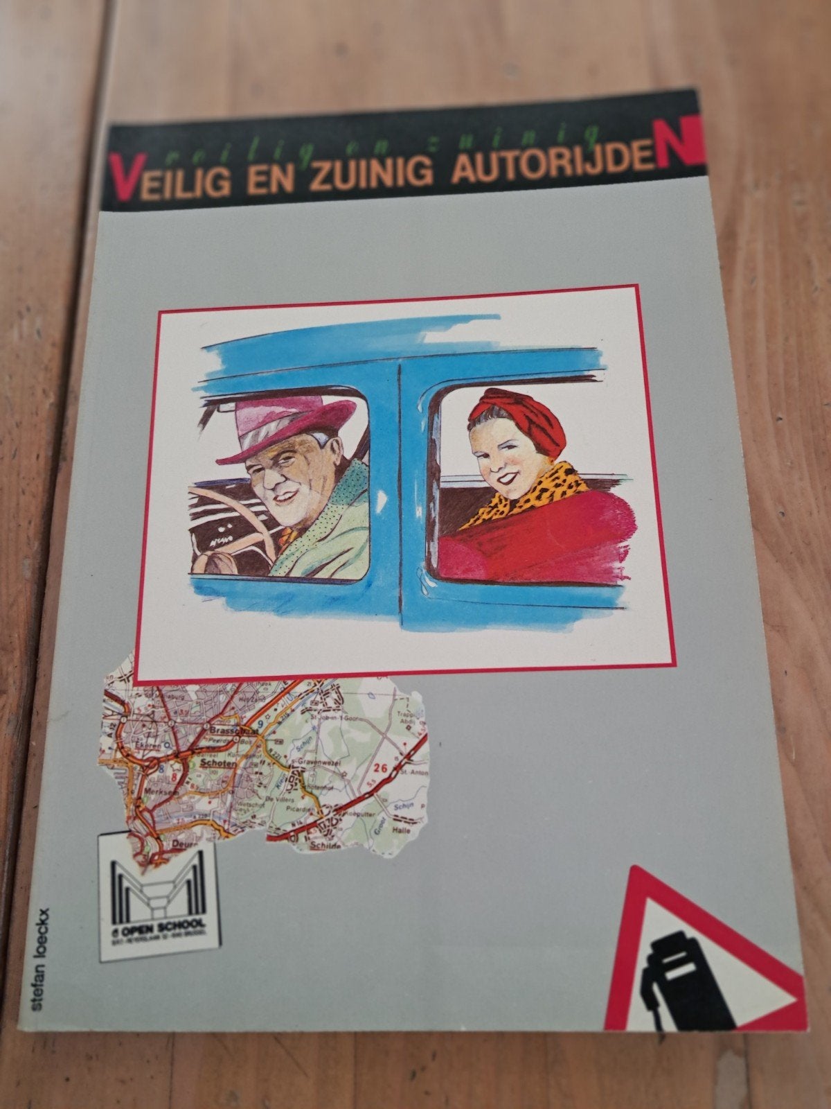 Autoboek voor veilig en zuinig autorijden, Boeken, Auto's | Boeken, Ophalen of Verzenden, Algemeen