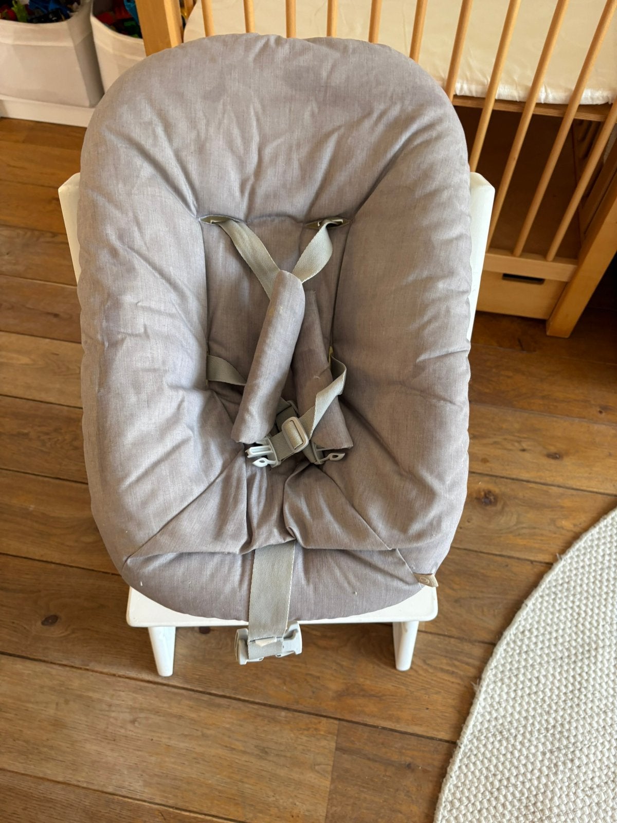 Stokke babykuipje, Gebruikt, Wipstoel, Met gordel(s) of riempje(s), Ophalen