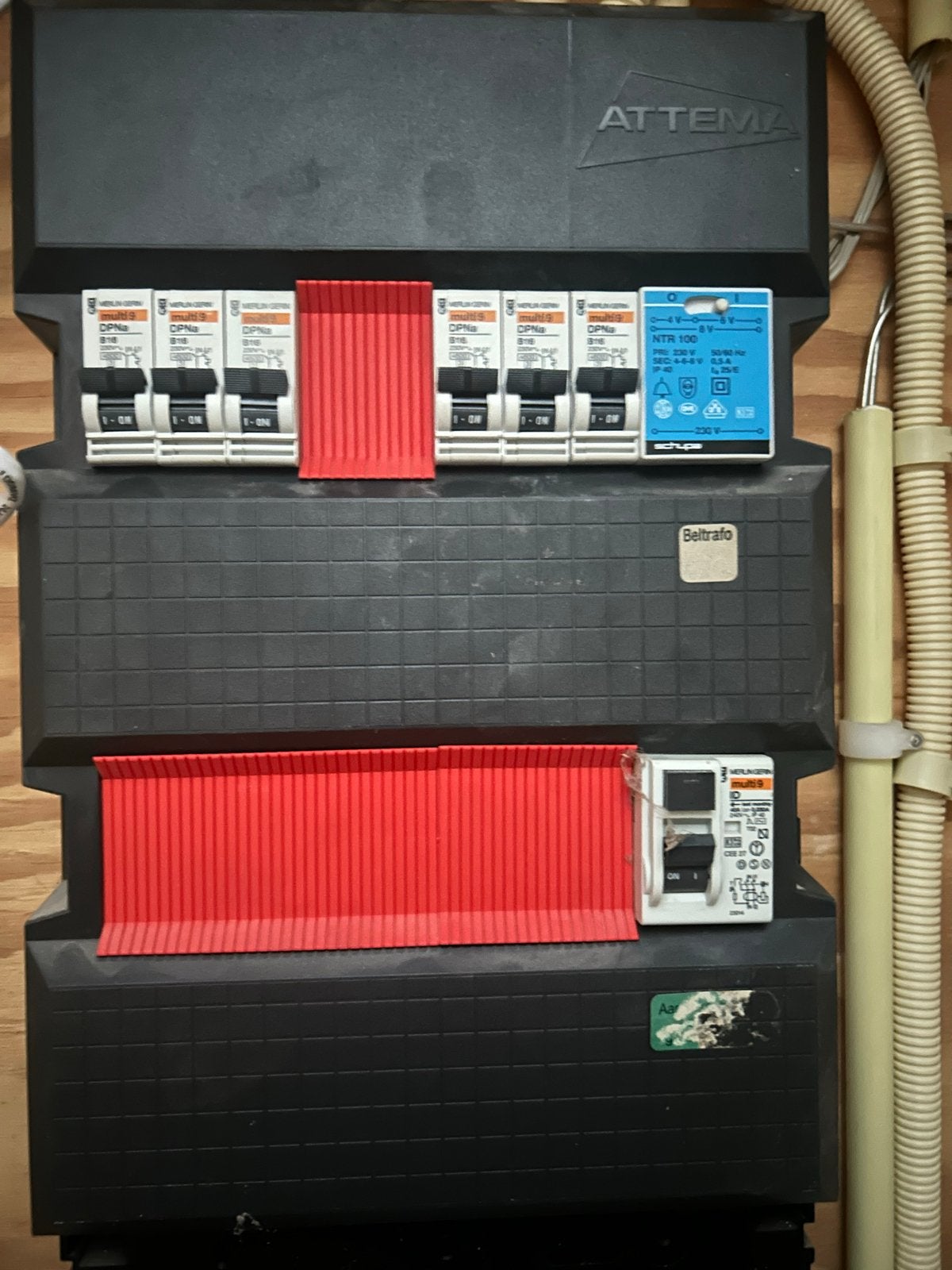 Attema Groepenkast met Installatieautomaten, Ophalen, Gebruikt, Attema, Groepenkast