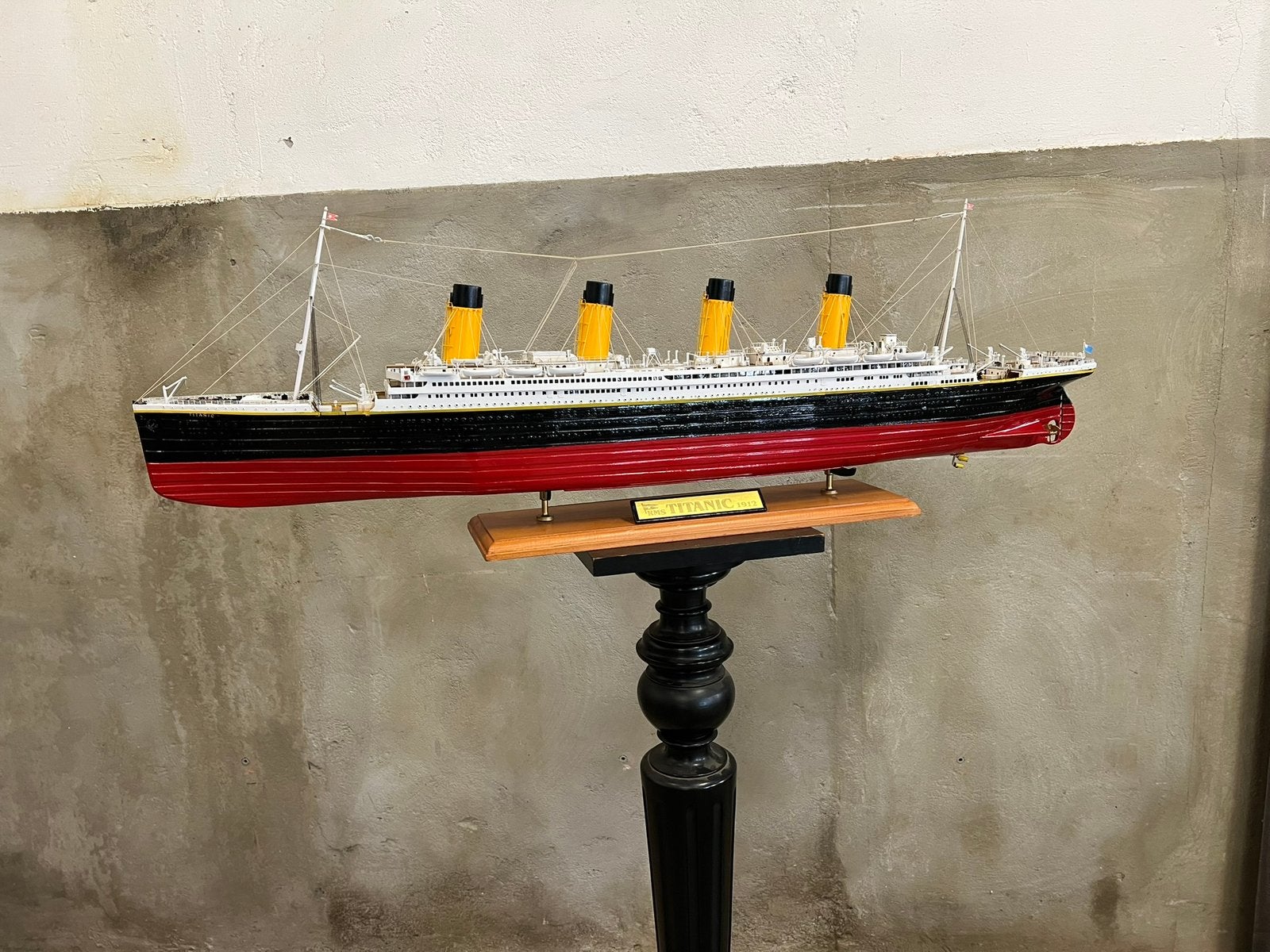 Prachtig gebouwde RMS Titanic, 108 cm hout, Hobby en Vrije tijd, Modelbouw | Boten en Schepen, Ophalen, Zo goed als nieuw, Nvt