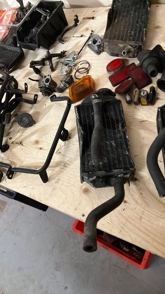 Honda mtr r sh radiateur met beugel, Ophalen of Verzenden, Gebruikt, Blok