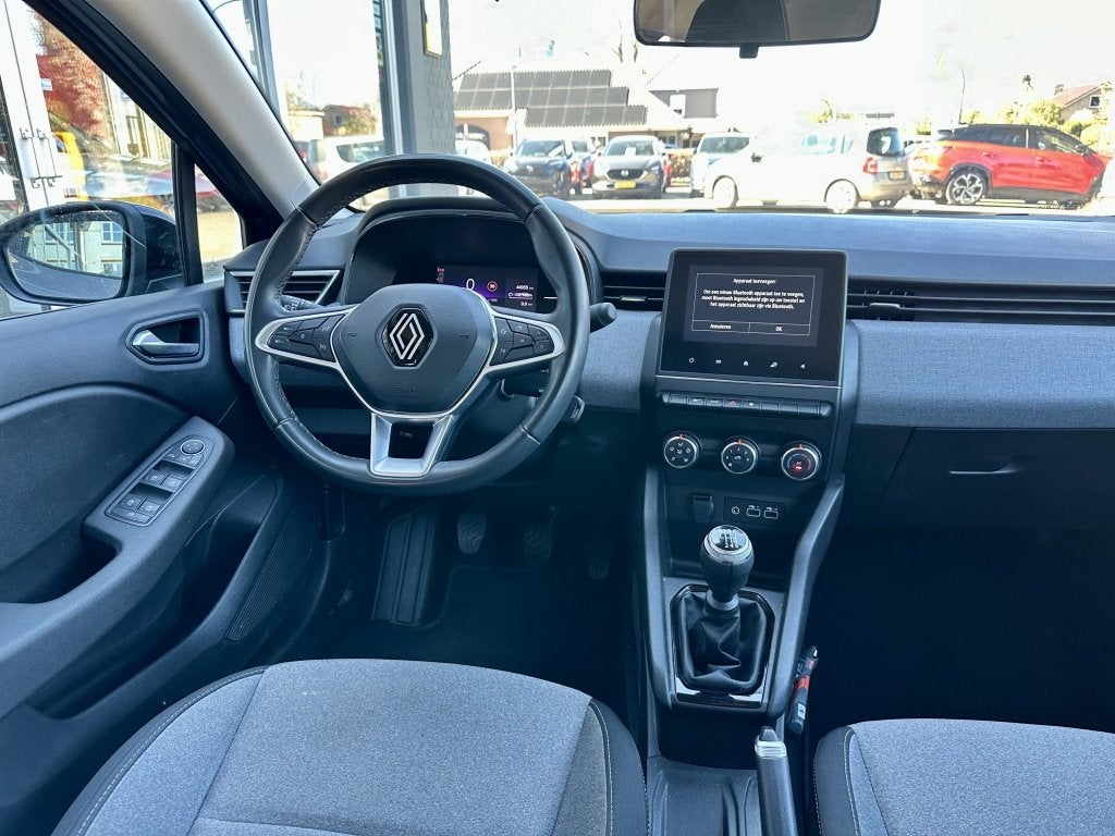 Renault Clio 1.0 TCe 90 Evolution Carplay Cruise 1e eigenaar, Keurmerk '100% Onderhouden', Dealer onderhouden, Gebruikt, 49 €/maand